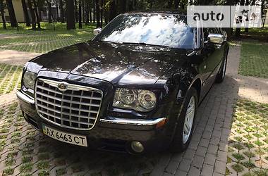 Седан Chrysler 300C 2006 в Харькове