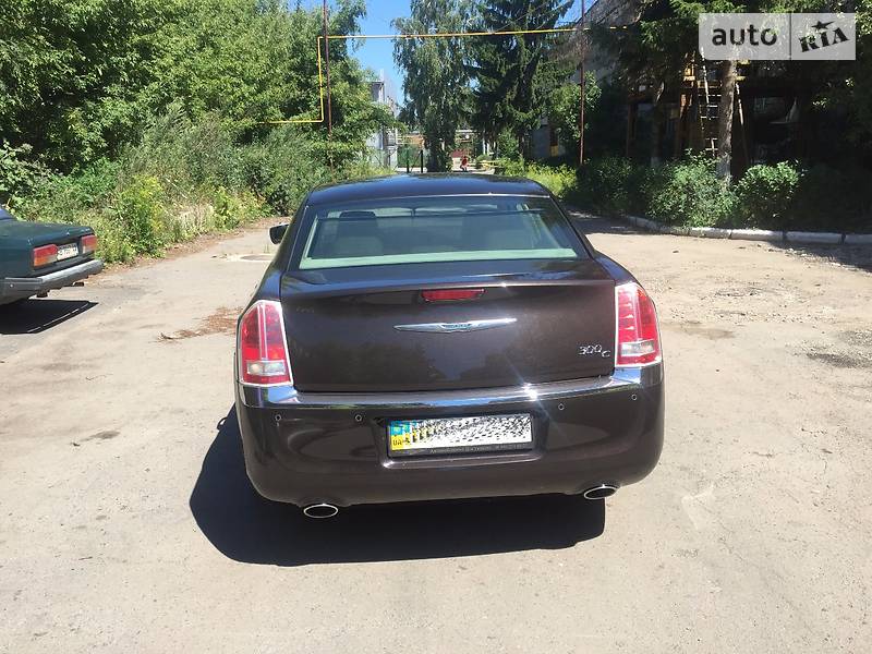 Седан Chrysler 300C 2012 в Хмельницком фото 6 Седан Chrysler 300C 2012 в Хмельницком
