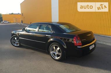 Седан Chrysler 300C 2005 в Мелитополе