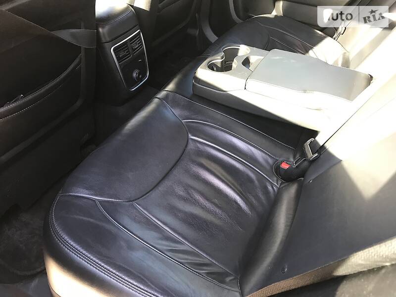 Седан Chrysler 300C 2014 в Одесі