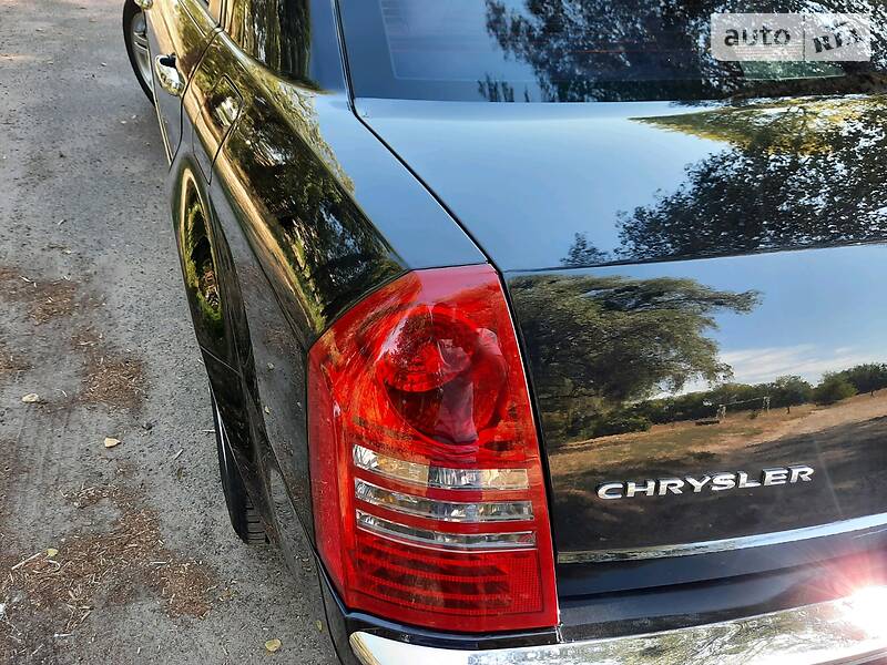 Седан Chrysler 300C 2006 в Смілі фото 3 Седан Chrysler 300C 2006 в Смілі
