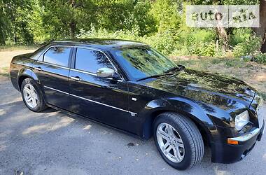 Седан Chrysler 300C 2006 в 