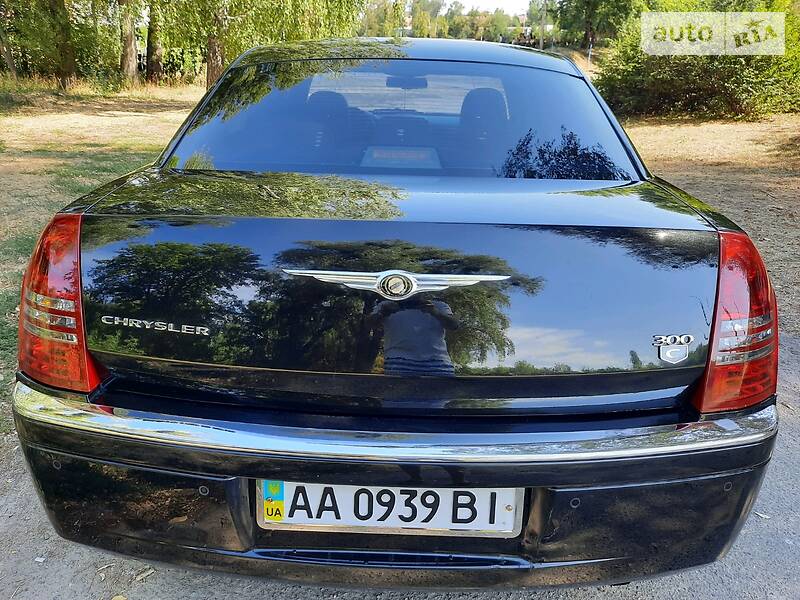 Седан Chrysler 300C 2006 в Смілі фото 17 Седан Chrysler 300C 2006 в Смілі