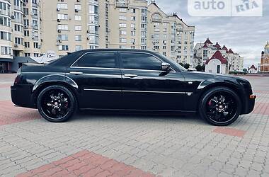 Седан Chrysler 300C 2005 в 