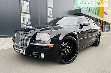 Седан Chrysler 300C 2005 в 