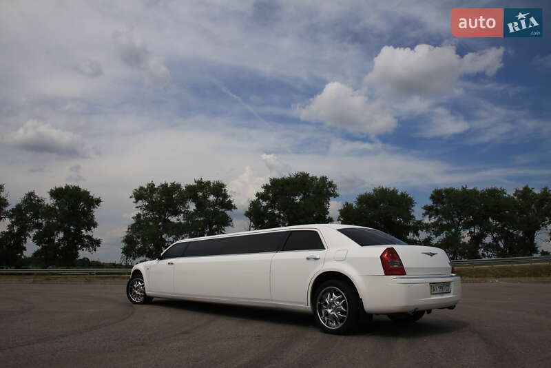 Лимузин Chrysler 300C 2004 в Белой Церкви
