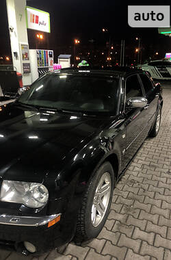 Седан Chrysler 300C 2007 в Киеве