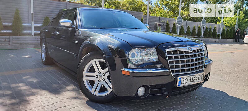 Седан Chrysler 300C 2006 в Харькове