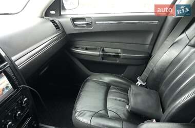 Седан Chrysler 300C 2008 в 