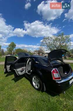 Седан Chrysler 300C 2005 в 