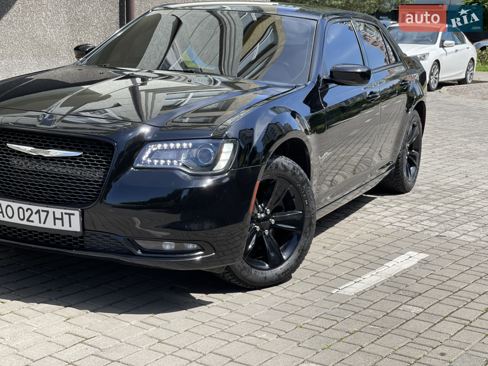 2017 Chrysler 300C - мініатюра 10