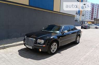 Седан Chrysler 300C 2006 в Івано-Франківську