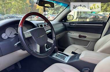 Седан Chrysler 300C 2006 в Одесі