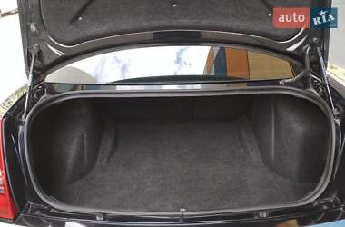 Седан Chrysler 300C 2006 в 