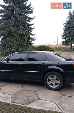 Седан Chrysler 300C 2008 в Дубні