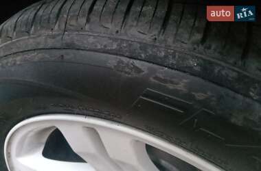 Седан Chrysler 300C 2005 в 