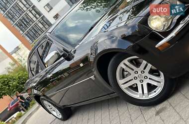 Седан Chrysler 300C 2006 в Ивано-Франковске