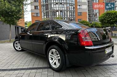 Седан Chrysler 300C 2006 в Ивано-Франковске