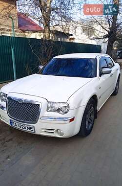 Седан Chrysler 300C 2006 в 