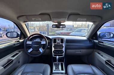 Седан Chrysler 300C 2006 в 