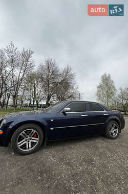 Седан Chrysler 300C 2005 в 