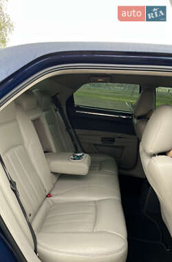Седан Chrysler 300C 2005 в 