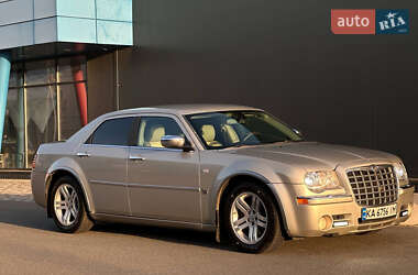 Седан Chrysler 300C 2007 в 