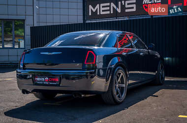 Седан Chrysler 300C 2004 в 