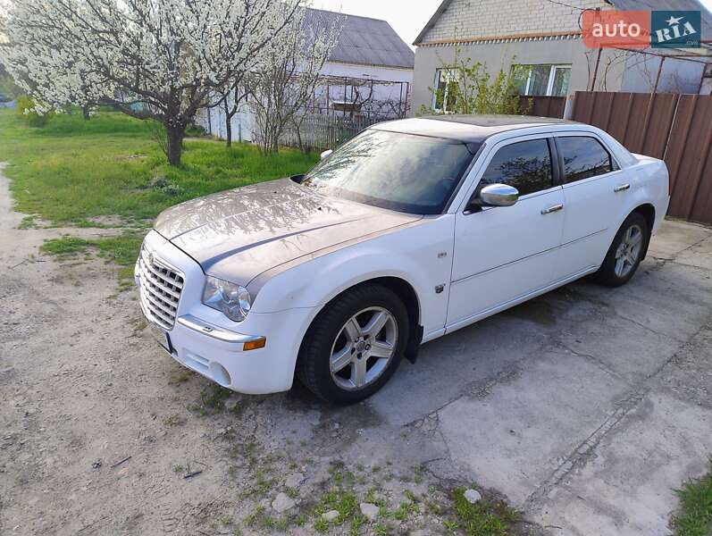 Седан Chrysler 300C 2007 в Дніпрі