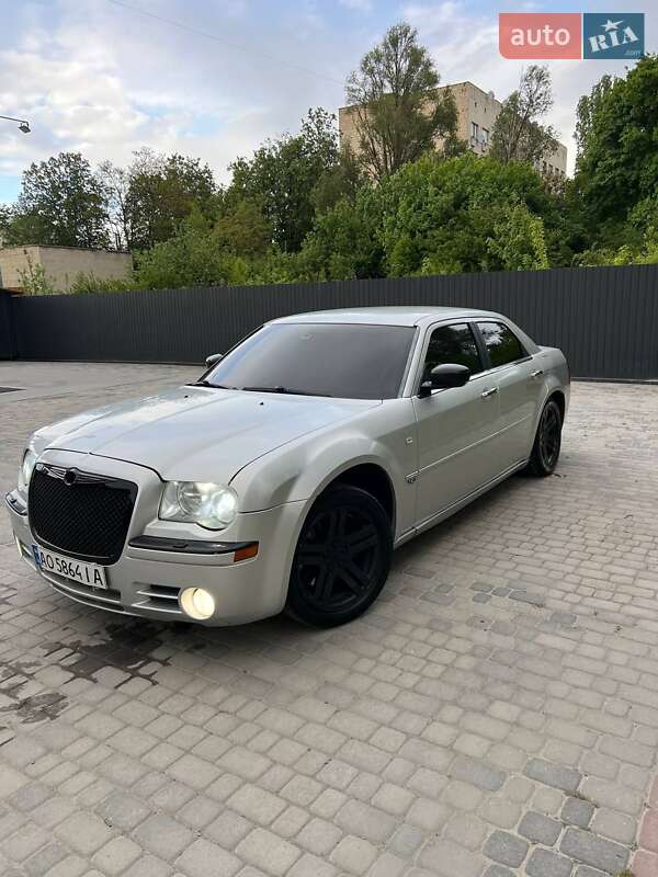 Седан Chrysler 300C 2006 в Тернополі