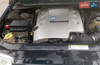 Седан Chrysler 300C 2006 в 