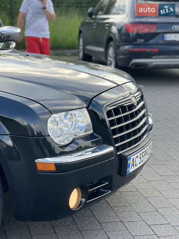 Седан Chrysler 300C 2005 в Стрые фото 18 Седан Chrysler 300C 2005 в Стрые