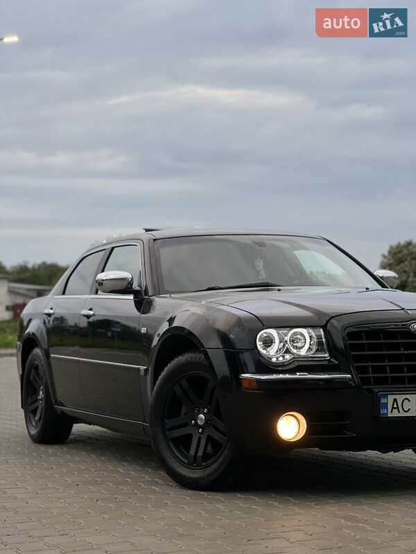 Седан Chrysler 300C 2005 в Стрые фото 23 Седан Chrysler 300C 2005 в Стрые