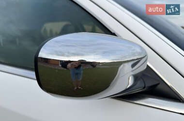 Седан Chrysler 300C 2008 в 