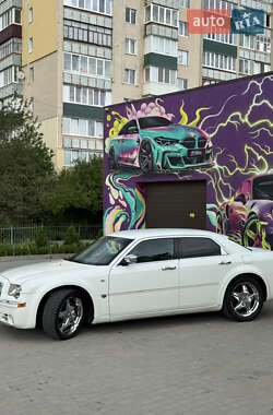 Седан Chrysler 300C 2004 в 