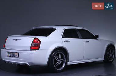Седан Chrysler 300C 2005 в 