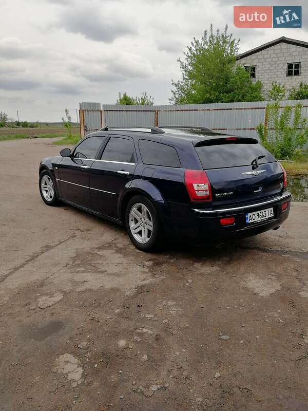 Универсал Chrysler 300C 2006 в Белогородке