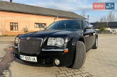 Седан Chrysler 300C 2005 в 