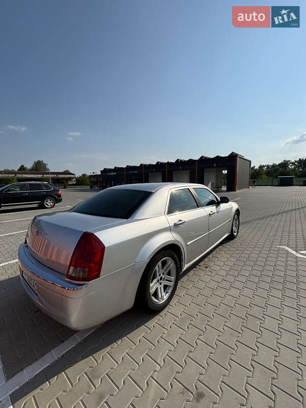 Седан Chrysler 300C 2005 в Вінниці