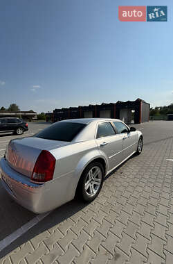 Седан Chrysler 300C 2005 в 