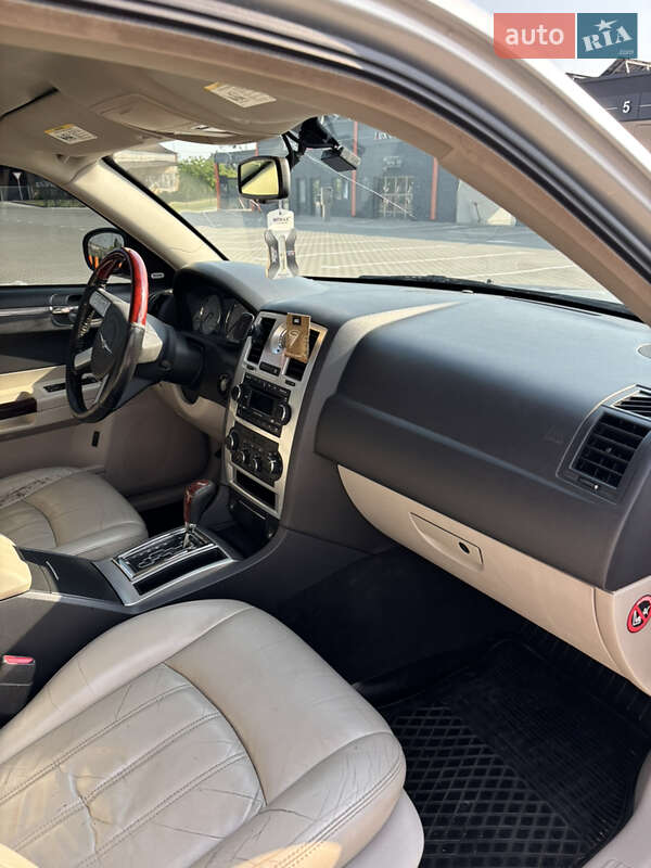 Седан Chrysler 300C 2005 в Вінниці