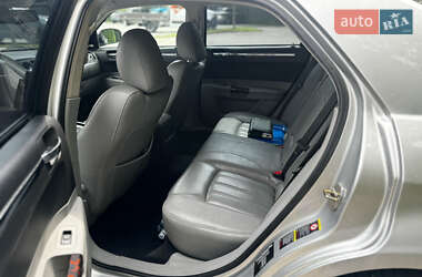 Седан Chrysler 300C 2008 в 