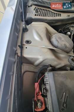 Седан Chrysler 300C 2005 в 