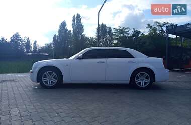 Седан Chrysler 300C 2004 в 
