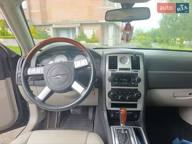 Седан Chrysler 300C 2006 в Хмельницком фото 33 Седан Chrysler 300C 2006 в Хмельницком