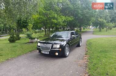 Седан Chrysler 300C 2006 в 