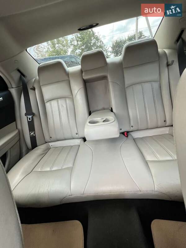 Седан Chrysler 300C 2006 в Косове фото 20 Седан Chrysler 300C 2006 в Косове