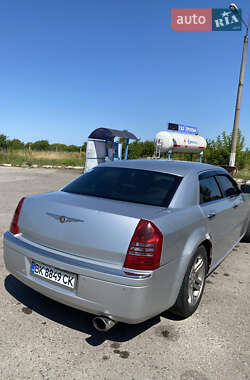 Седан Chrysler 300C 2005 в 