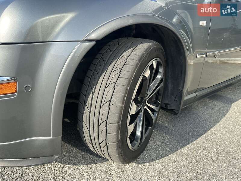 Седан Chrysler 300C 2009 в Запорожье