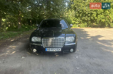 Седан Chrysler 300C 2006 в 